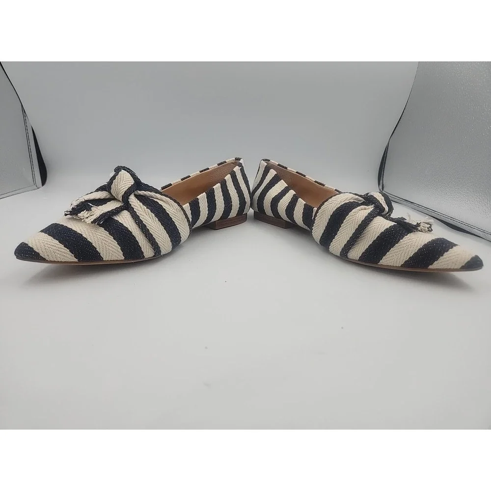 Gianni Bini Navy White Tan Striped Canvas Buckle Slip-On Flats Women's Shoes‎ 8